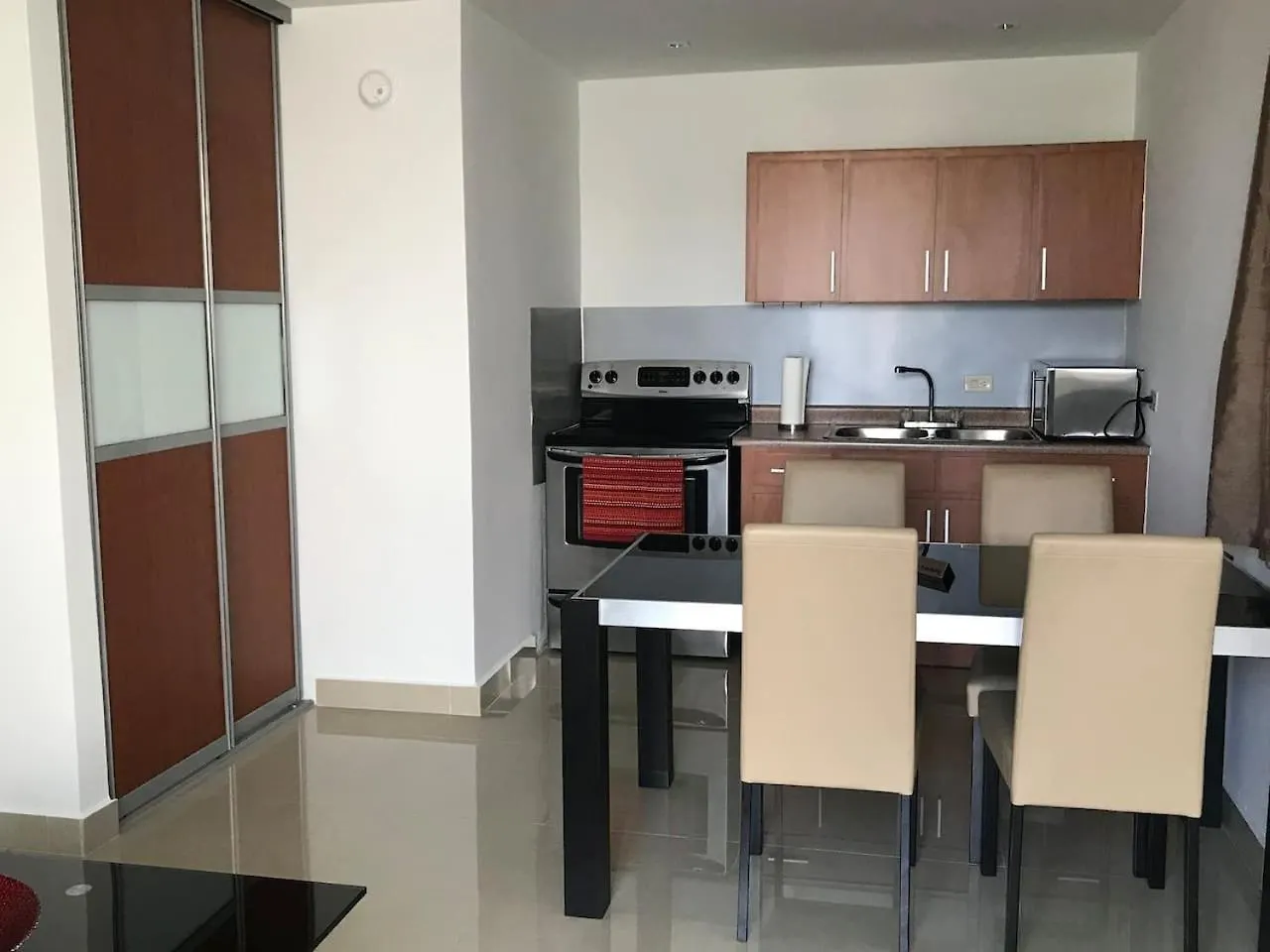 3 7 Calle 2 Sabana Gardens Hotel Carolina Puerto Rico